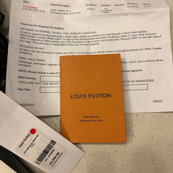 LOUIS VUITTON 2019 Monogram Mesh Soft Trunk - Picture 5 of 12